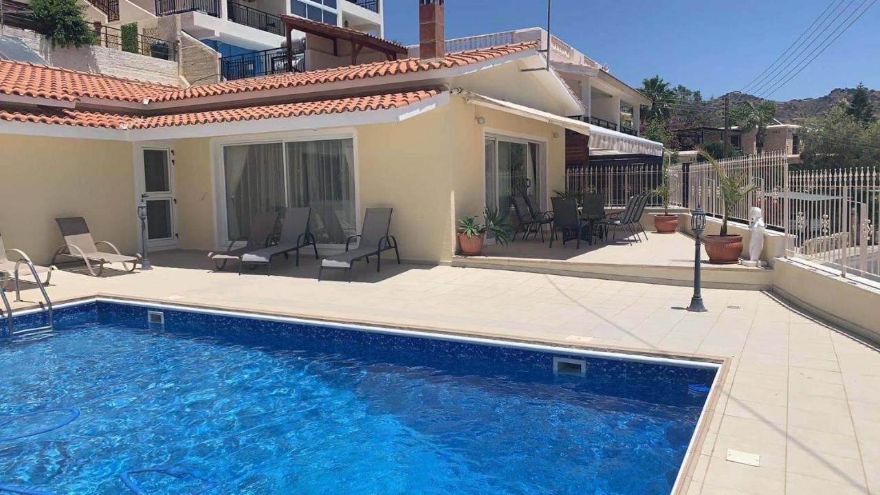 Peyia Palm Villa Paphos Exteriör bild