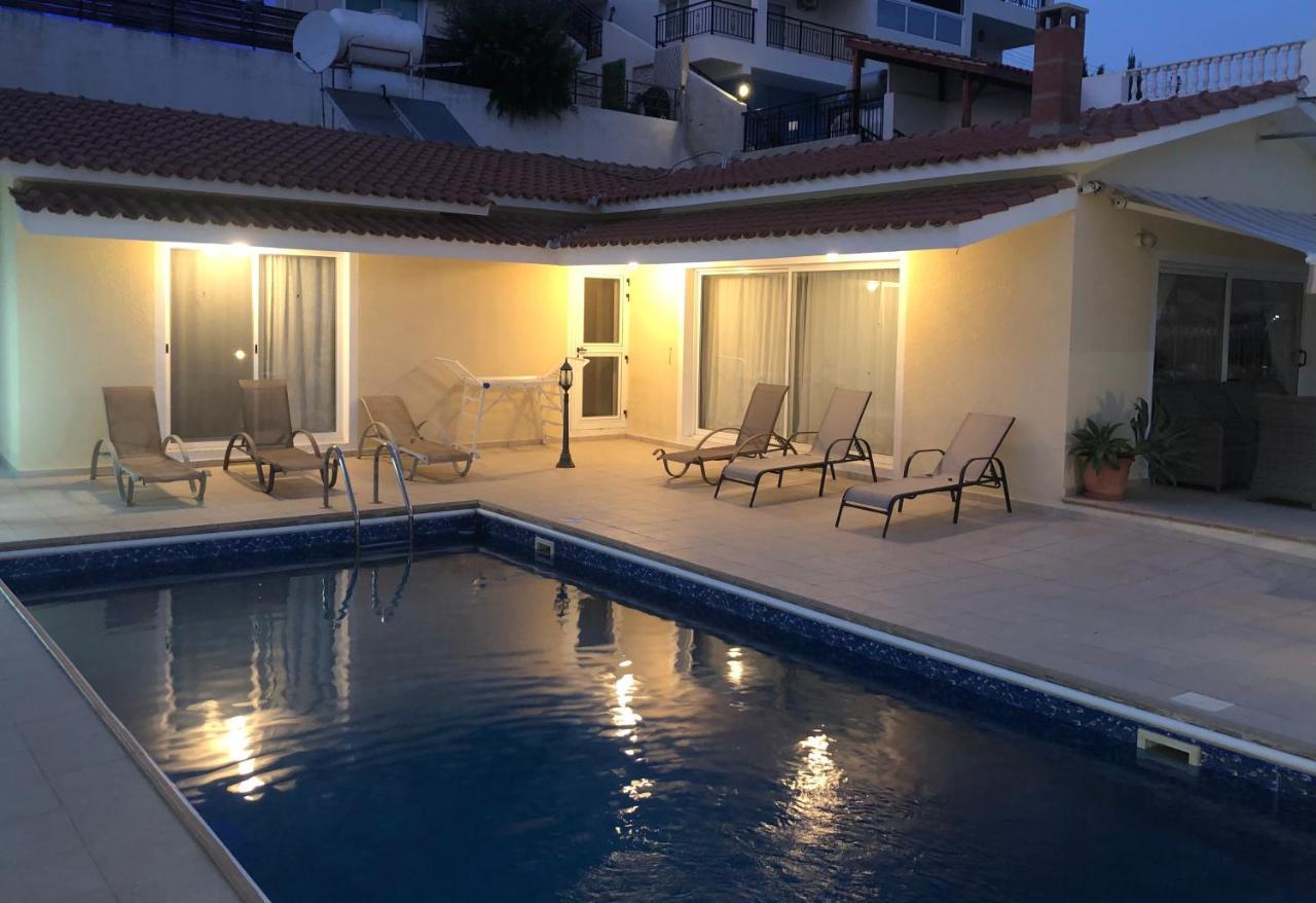 Peyia Palm Villa Paphos Exteriör bild